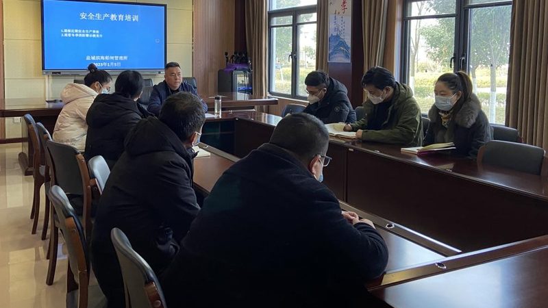 靠谱机构的特征：从证书到师资，全方位考量