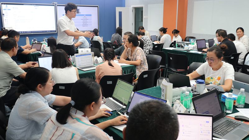 上海在线教育平台开发公司排名：揭秘优质服务商的选标
