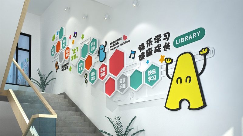 为确保现场确认顺利进行，考生需提前准备好以下材料：